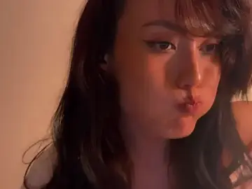 Chasmic_soul  live sex cam
