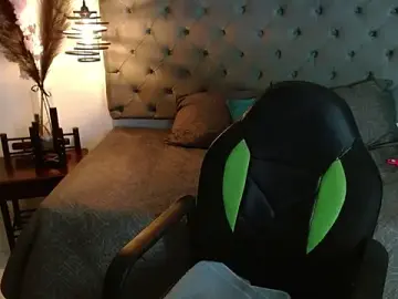Lindsay_taylorjoy  live sex cam