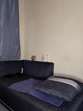 Smalltitiz  live sex cam