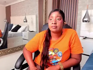 April_Bellini  live sex cam