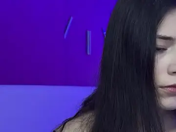 Carivelll  live sex cam