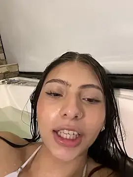 D-Bunnyyy  live sex cam