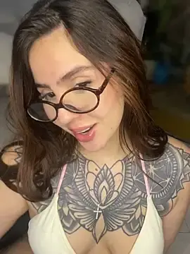 Im_Anto  live sex cam