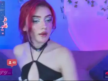 LucyGray  live sex cam