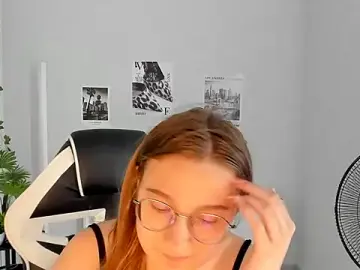 Mia_kristal  live sex cam