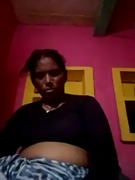 Rakhihot35  live sex cam
