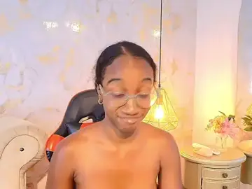 Brianaduque  live sex cam