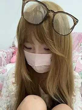 Kkkkiiii-42  live sex cam