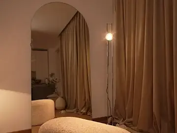 Nadia_bliss  live sex cam