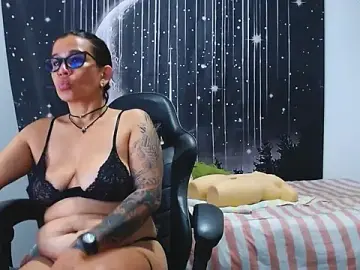 Hikaryfire  live sex cam