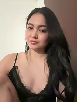 Nanalicious_69  live sex cam