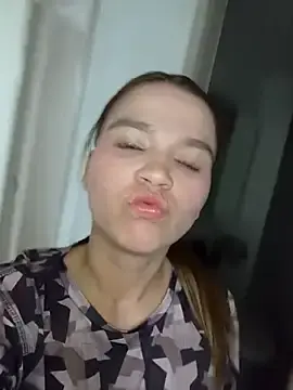 Anal_kami01  live sex cam