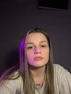 Miamoorie  live sex cam