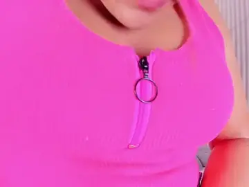 Naughty_flower18  live sex cam