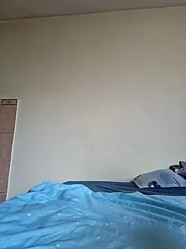 HotMilf80  live sex cam