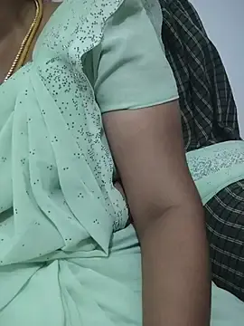 Jillukutty143  live sex cam