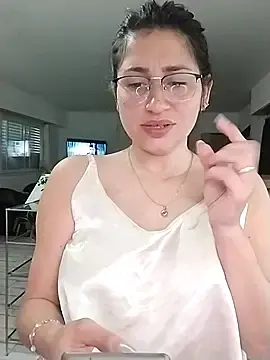 LolatuMiel  live sex cam