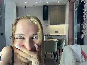 Lumeya_Aura  live sex cam