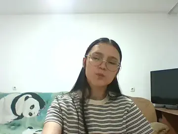 MalindaPerrino  live sex cam