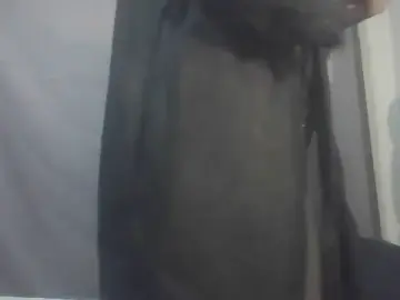 Sexyzee4play  live sex cam