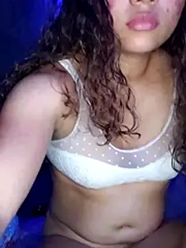 Violethroos  live sex cam