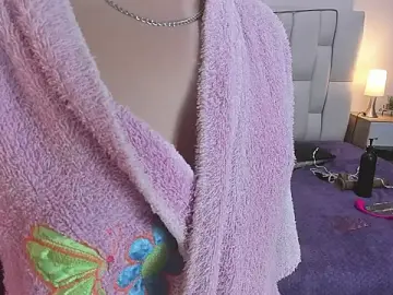 Mask_red_girl  live sex cam