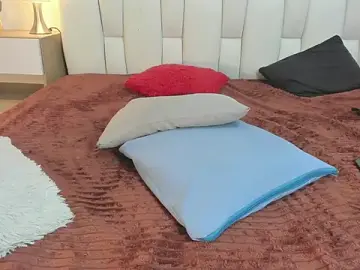 Mask_red_girl  live sex cam