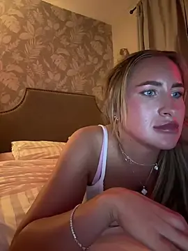 Michelle_louise  live sex cam