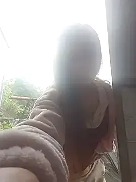 Nat-tri  live sex cam