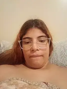 Ruivinhaenegao  live sex cam