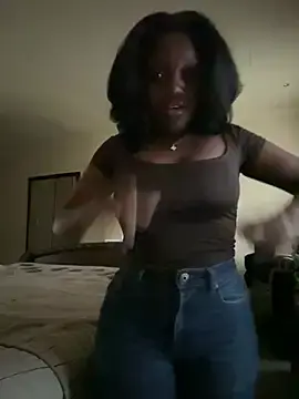 Annabellina44  live sex cam