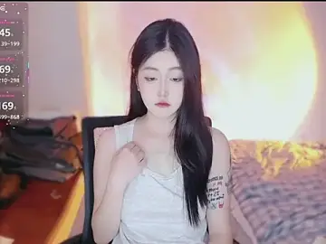 Ennaily  live sex cam