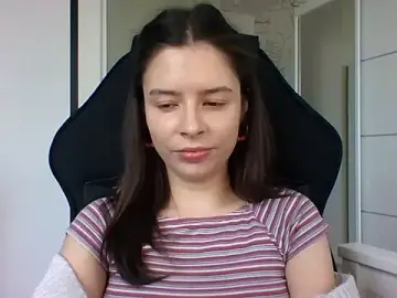KaylaMagnetic  live sex cam