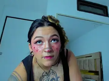Kitty_ravee  live sex cam