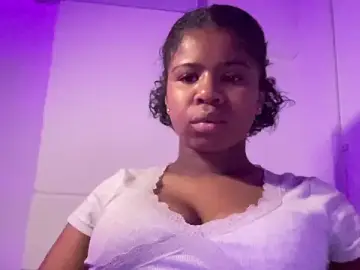 LYNEXOTIC  live sex cam