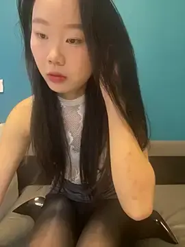 ZHJKS9988  live sex cam