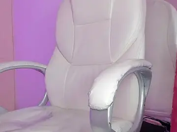 Elli_scott_1  live sex cam