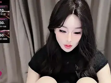 Yayaya56  live sex cam