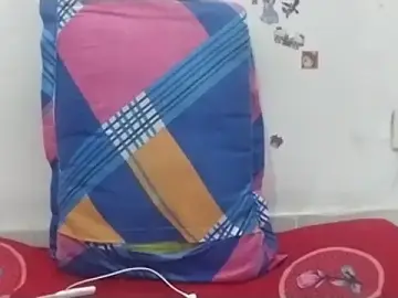 AmieJurie  live sex cam