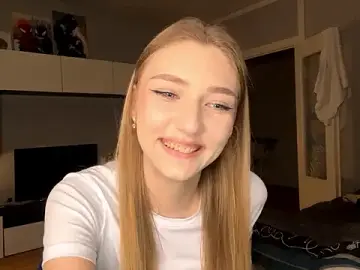 AveryBerkson  live sex cam