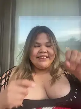 BiggtittiesX  live sex cam