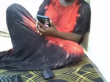 Ebony-Katrinna  live sex cam