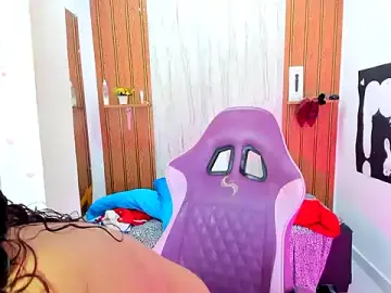 Emily_Coper18  live sex cam