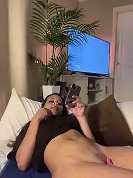 Petite_Baddie  live sex cam