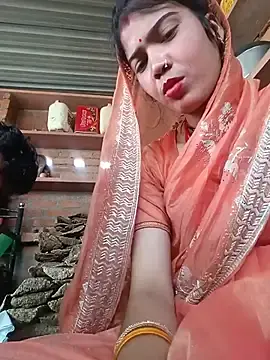 SpicyRoshni  live sex cam
