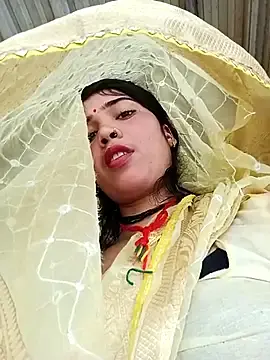 SpicyRoshni  live sex cam