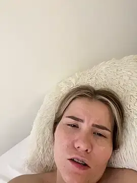 Andyylove_jk  live sex cam