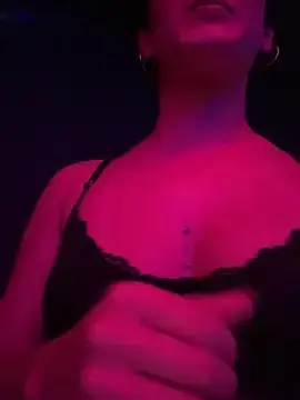 Brasilmorena  live sex cam