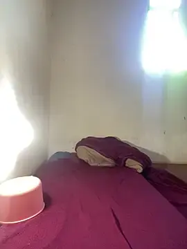 Eu_laura  live sex cam