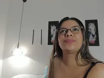 Carolina_lX  live sex cam